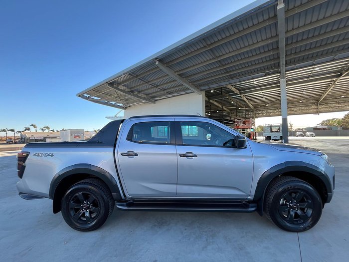 2025 Isuzu D-MAX X-TERRAIN