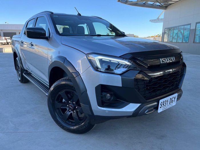 2025 Isuzu D-MAX X-TERRAIN