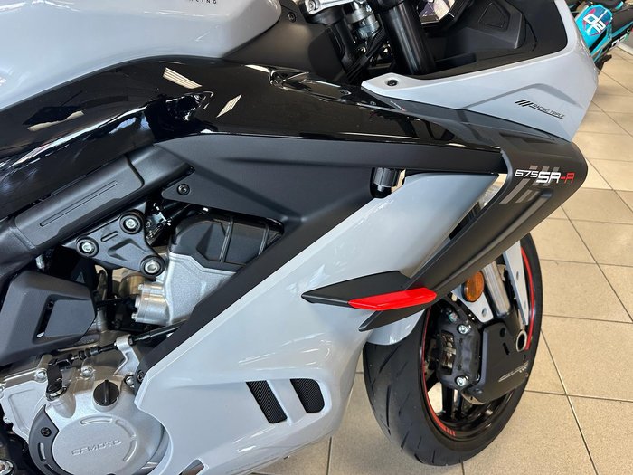 2025 CFMOTO 675SR-R SR Grey