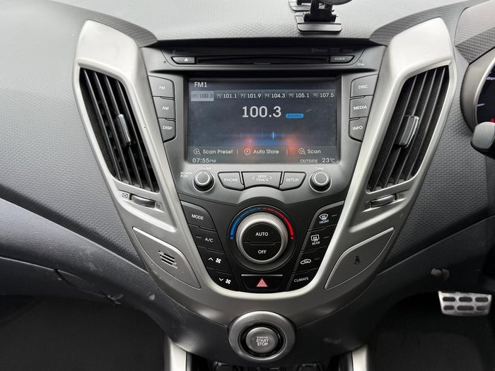 2012 Hyundai Veloster + FS2 Vitamin C