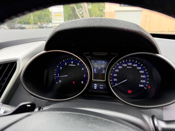 2012 Hyundai Veloster + FS2 Vitamin C