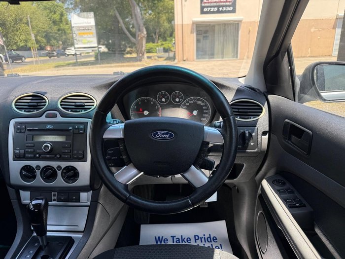 2007 Ford Focus LX LT Pure Silver