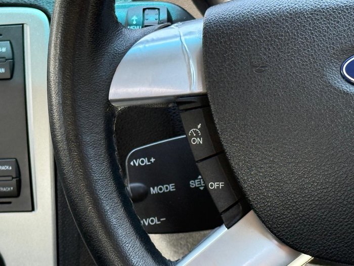 2007 Ford Focus LX LT Pure Silver