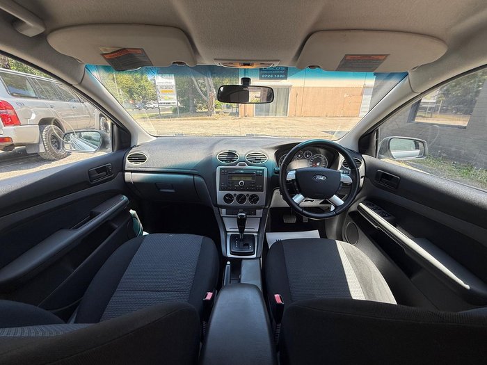 2007 Ford Focus LX LT Pure Silver