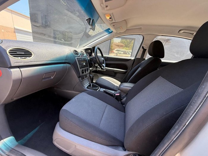 2007 Ford Focus LX LT Pure Silver