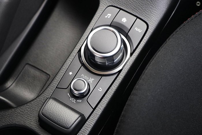 2025 Mazda 2 G15 Evolve