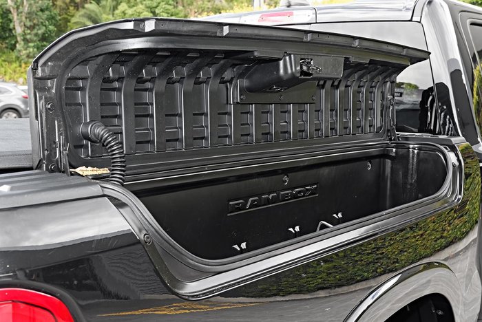 2022 RAM 1500 Laramie RamBox