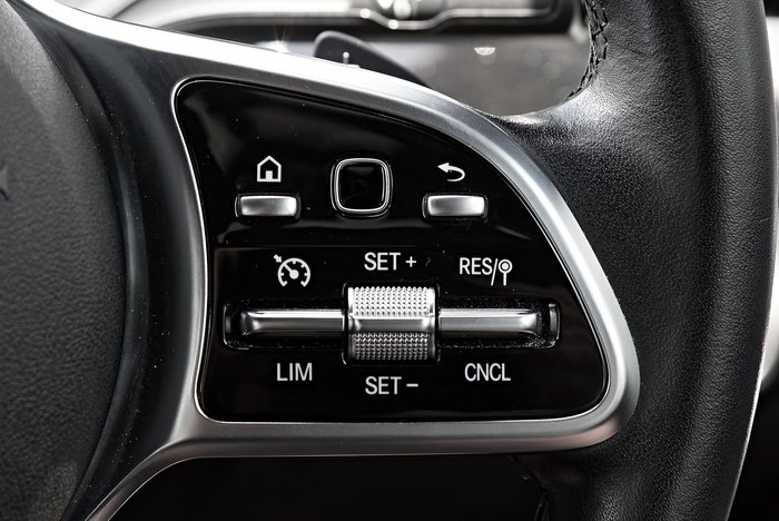 2021 Mercedes-Benz A-Class A180