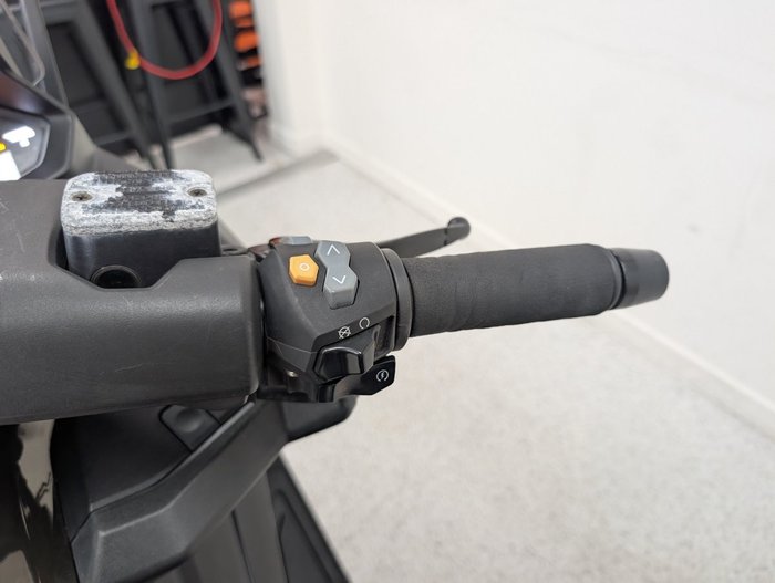 2020 Kymco AK 550 MATTE BLACK