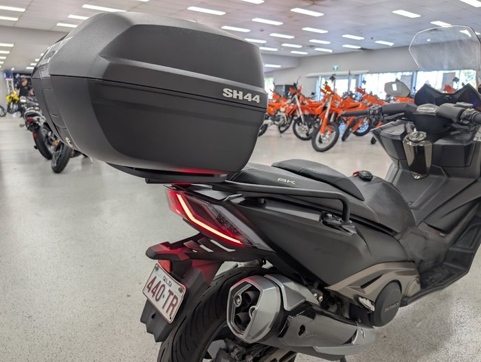 2020 Kymco AK 550 MATTE BLACK