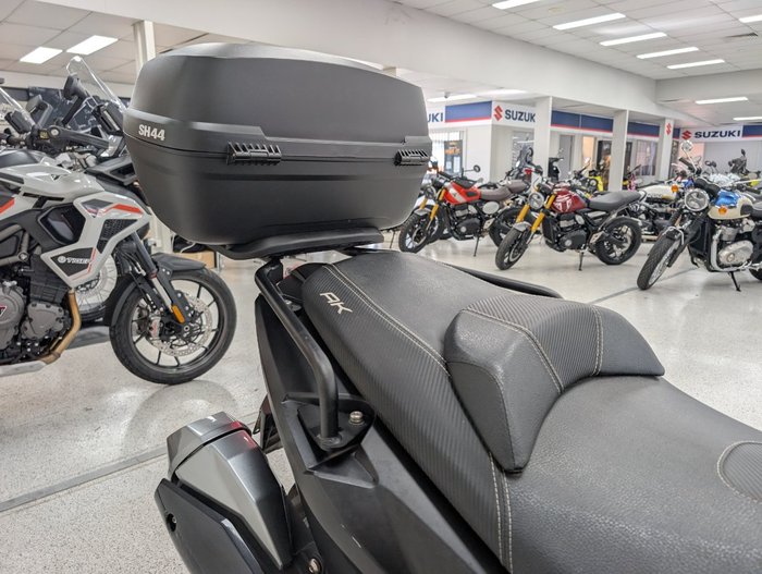 2020 Kymco AK 550 MATTE BLACK