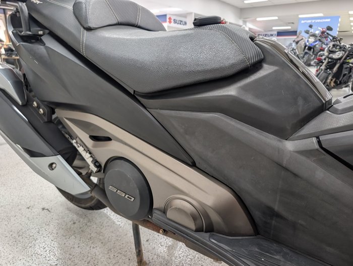 2020 Kymco AK 550 MATTE BLACK