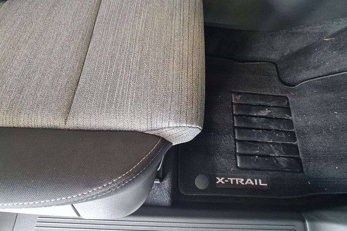 2024 Nissan X-TRAIL ST