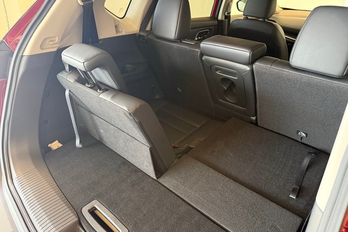 2025 Nissan X-TRAIL ST-L