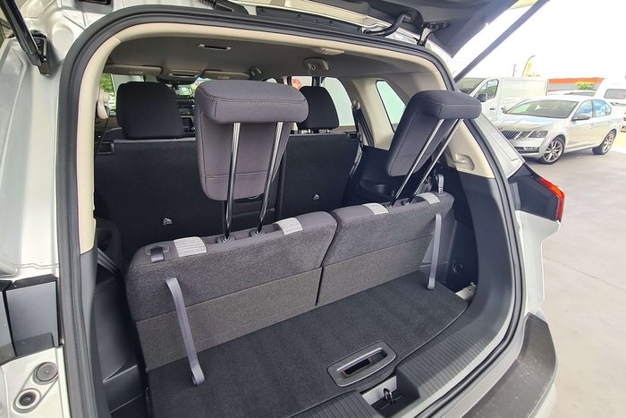 2025 Nissan X-TRAIL ST