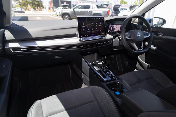 2025 Volkswagen Golf 110TSI Style