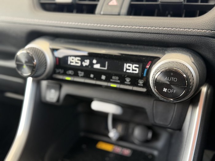 2022 Toyota RAV4 GXL