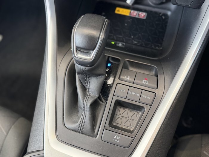 2022 Toyota RAV4 GXL