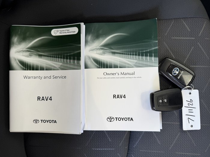 2022 Toyota RAV4 GXL