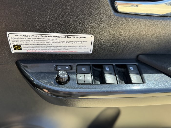 2021 Toyota Hilux SR5