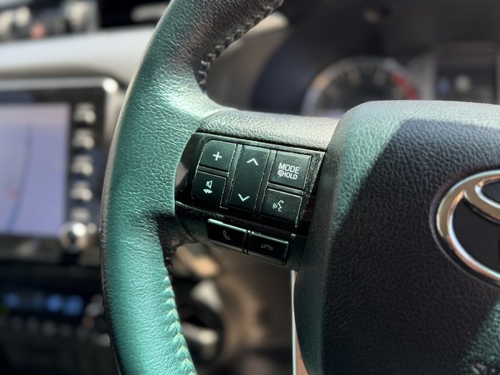 2021 Toyota Hilux SR5