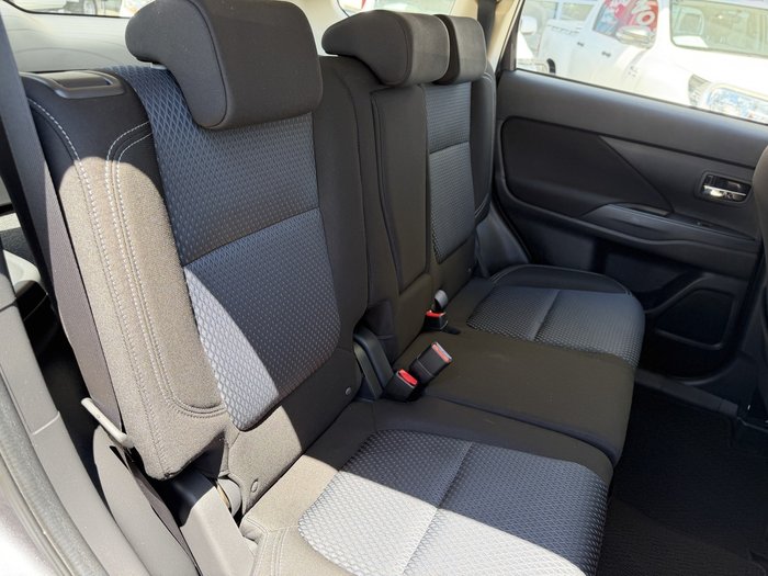 2019 Mitsubishi Outlander ES ADAS