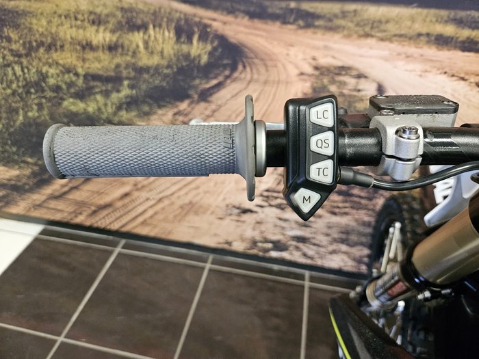 2024 Triumph TF 250-X WHITE