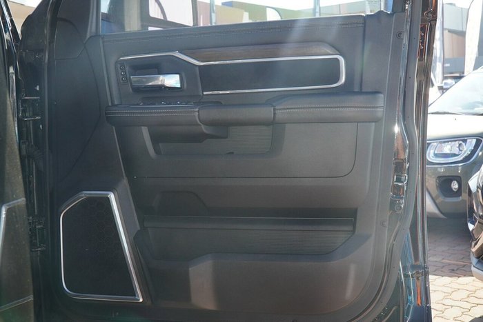 2023 RAM 2500 Laramie Rambox