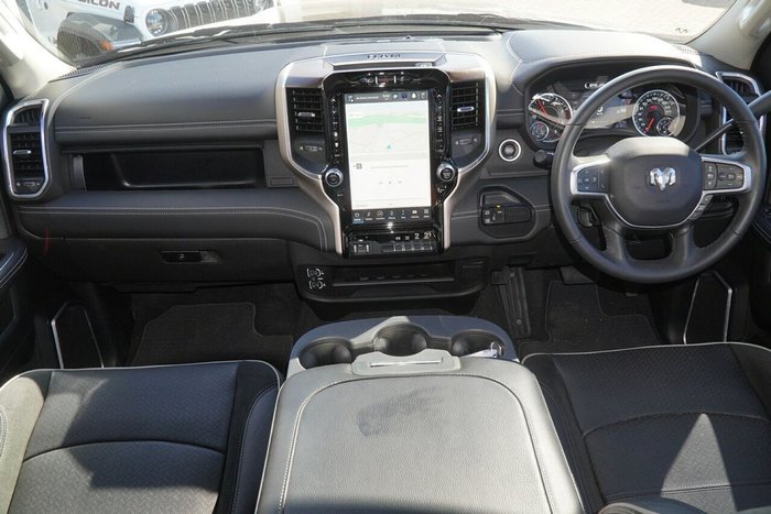 2023 RAM 2500 Laramie Rambox