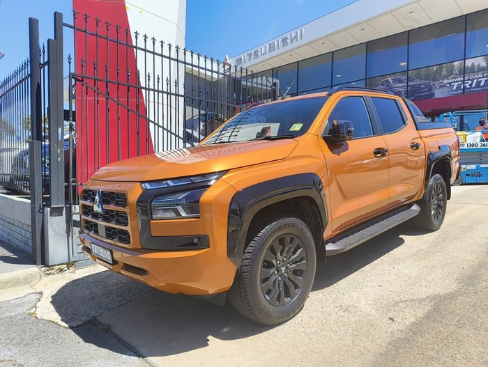 2025 Mitsubishi Triton Triton GSR 2.4L D 6AT 4X4 DC