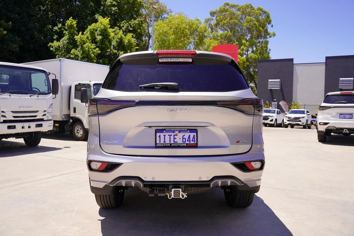 2025 Isuzu MU-X X-TERRAIN