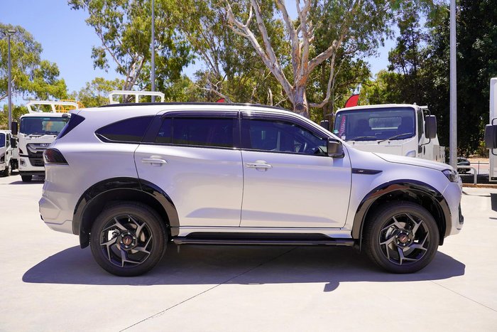 2025 Isuzu MU-X X-TERRAIN