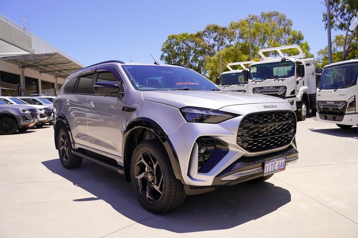 2025 Isuzu MU-X X-TERRAIN