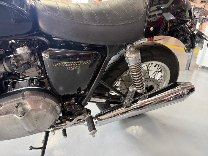 2008 Triumph Thruxton 900 Thruxton Black
