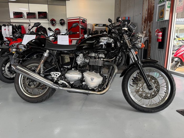 2008 Triumph Thruxton 900 Thruxton Black