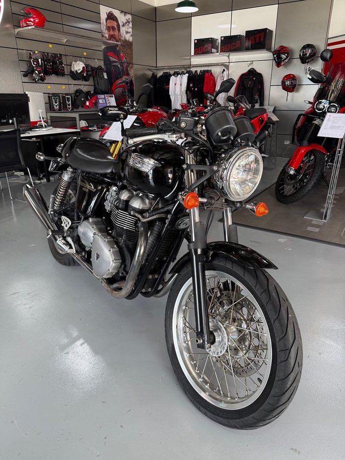 2008 Triumph Thruxton 900 Thruxton Black