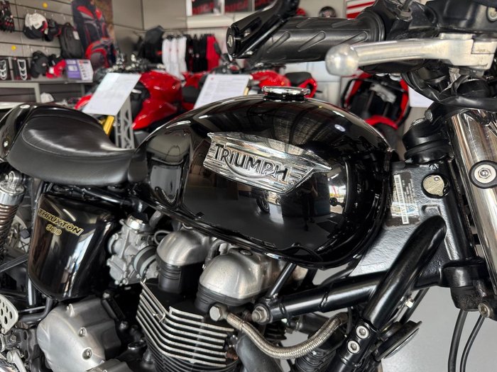2008 Triumph Thruxton 900 Thruxton Black