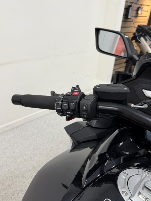 2022 BMW Motorrad K 1600 B Black