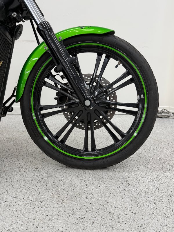 2018 Kawasaki VULCAN 900 (VN900) CLASSIC Green