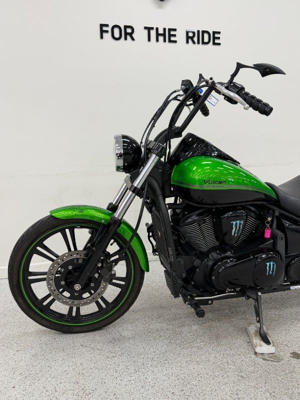 2018 Kawasaki VULCAN 900 (VN900) CLASSIC Green