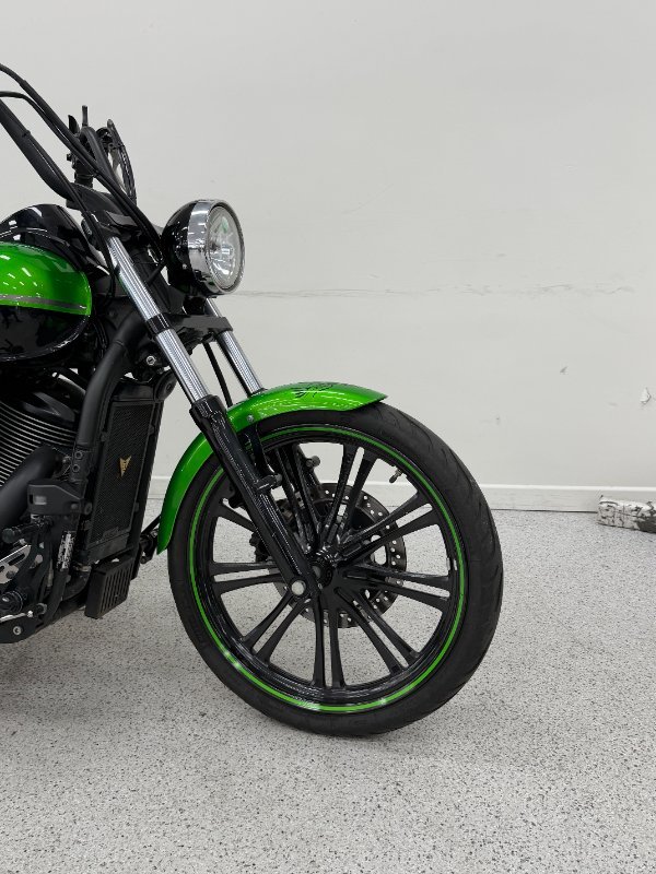 2018 Kawasaki VULCAN 900 (VN900) CLASSIC Green