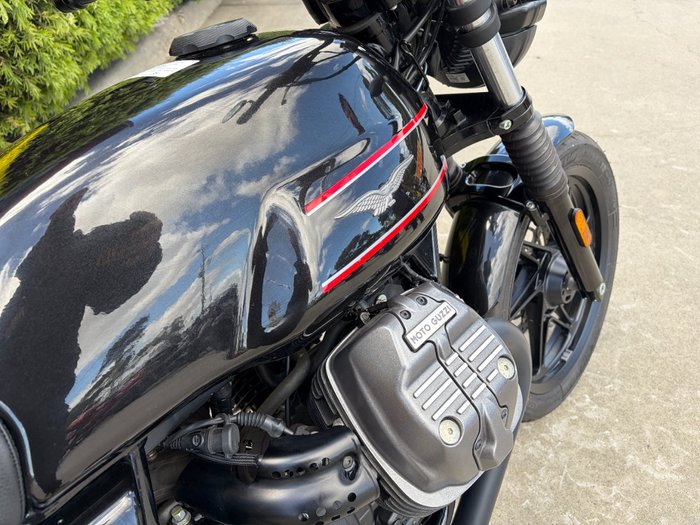 2023 MOTO GUZZI V7 STONE Black