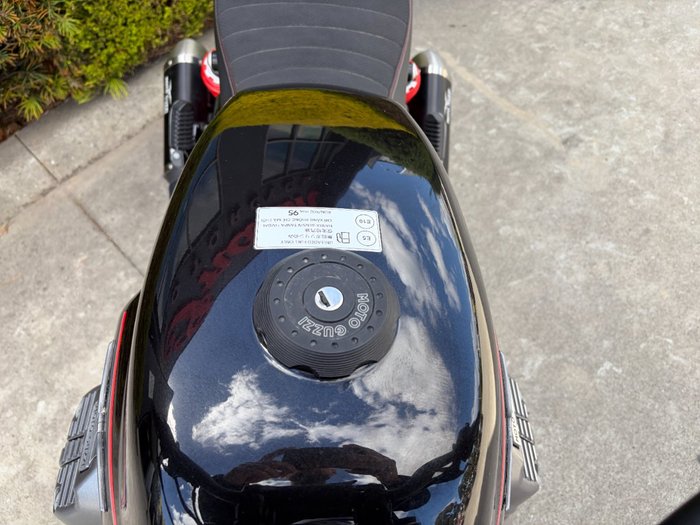 2023 MOTO GUZZI V7 STONE Black