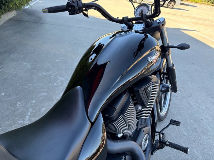 2014 VICTORY VEGAS 8-BALL Black