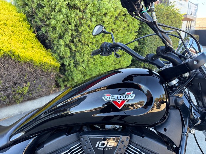 2014 VICTORY VEGAS 8-BALL Black