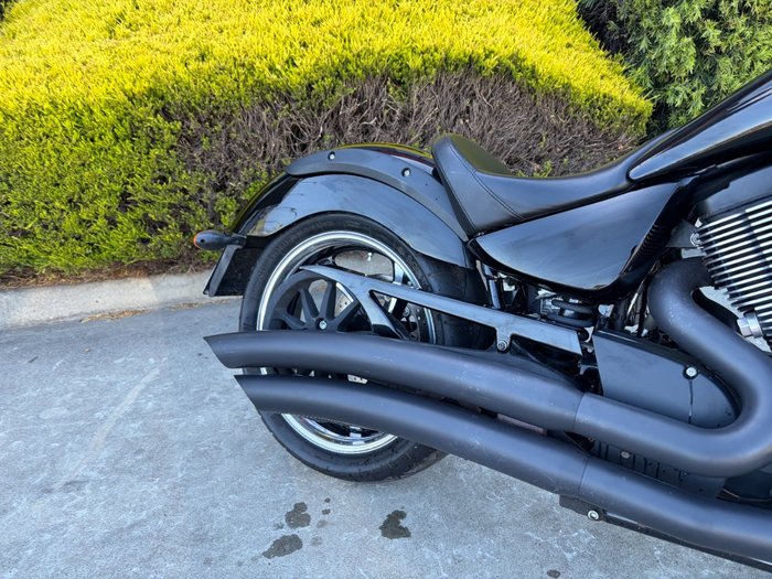 2014 VICTORY VEGAS 8-BALL Black