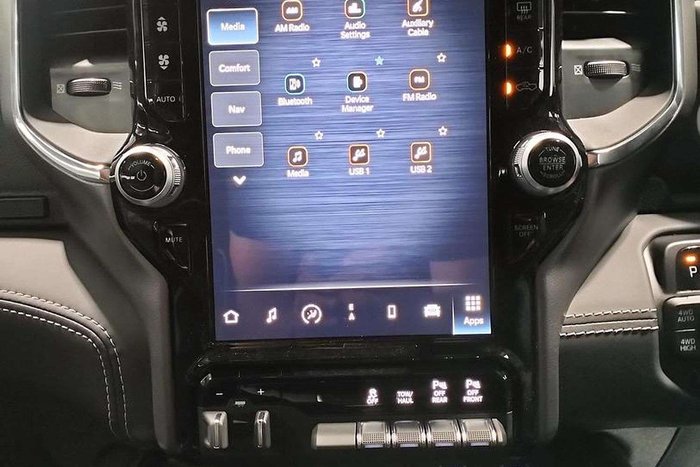 2024 RAM 1500 Laramie