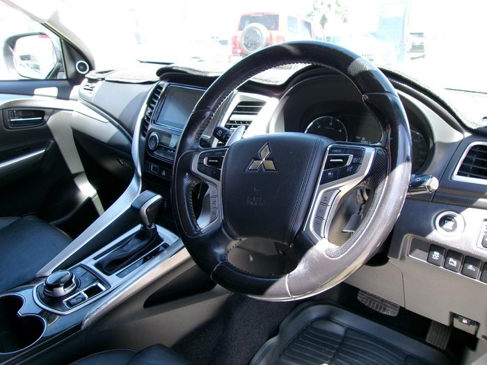 2017 Mitsubishi Pajero Sport Exceed