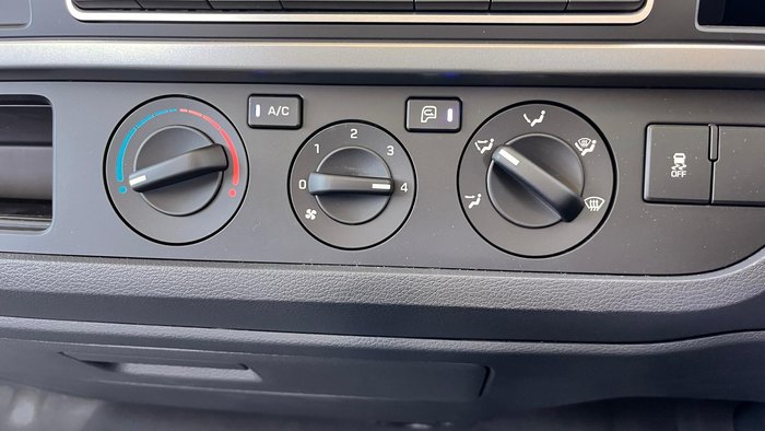 2025 Hyundai Ex4 EX4/6 SUPERCAB