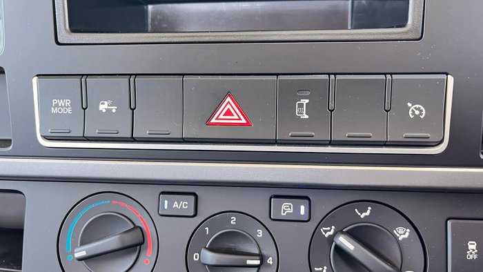 2025 Hyundai Ex4 EX4/6 SUPERCAB